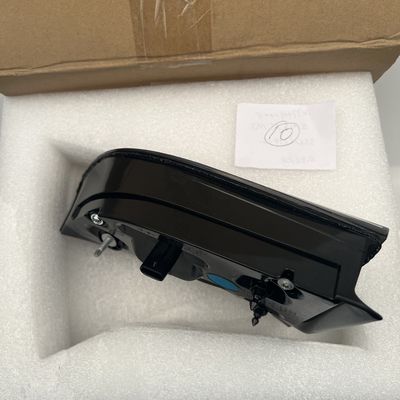 100% de ajuste para el Tesla Model 3 izquierda luz de cola interior luz de freno OE 1077401-00-F