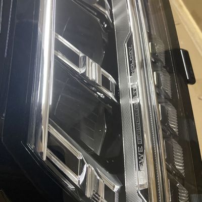 ROEWE SAIC Filtro de automóviles faro izquierdo para 2018 Alta configuración de primavera OE No. 10558959