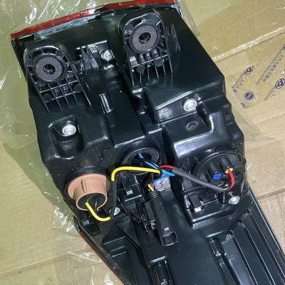 ROEWE SAIC Car Fitment Luz de cola exterior izquierda trasera LED para MG GS Roewe RX5 2016 OE 10238678