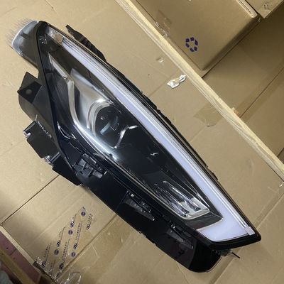 MG ZS 2019 Faros blancos izquierdo y derecho OE 10550754 para ajuste de automóviles MG SAIC Plástico