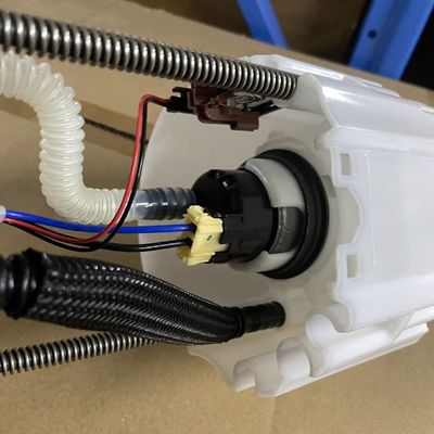 Conjunto de la bomba de combustible Maxus V80 LDV en plástico y acero con OE C00139275