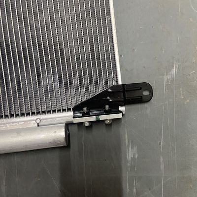 MAXUS T60 T70 C00099664 Radiador OE para venta al por mayor Filtro de refrigerante para automóviles MAXUS SAIC MOTOR