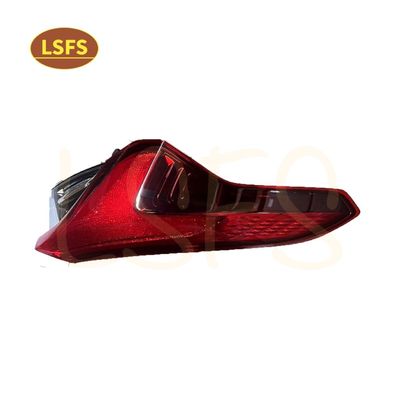 SAIC Maxus D60 Automóvil puerta trasera trasera luz de advertencia de freno 12V C00160067 OEM luz trasera