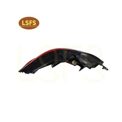 MG6 Modelo de automóvil Luz de cola trasera derecha OE 10692830 para MG SAIC Car Fitting