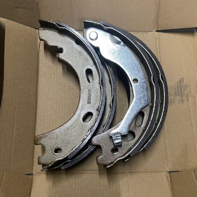 SAIC Maxus T60 Pantallas de freno manual OE C00089219 C00089218 para 2016 en el mercado competitivo
