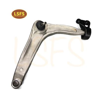 MG Roewe 750 Brazo de control inferior OE 10022780 10022781 Frente derecho/izquierda y duradero