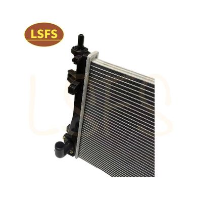 Sistema de refrigeración Maxus G10 Partes Condensador directo Radiador Tanque de agua ASM OE C00040306